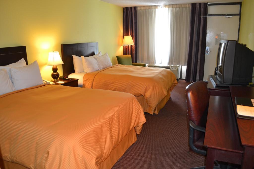 Clarion Inn Brunswick Kamer foto